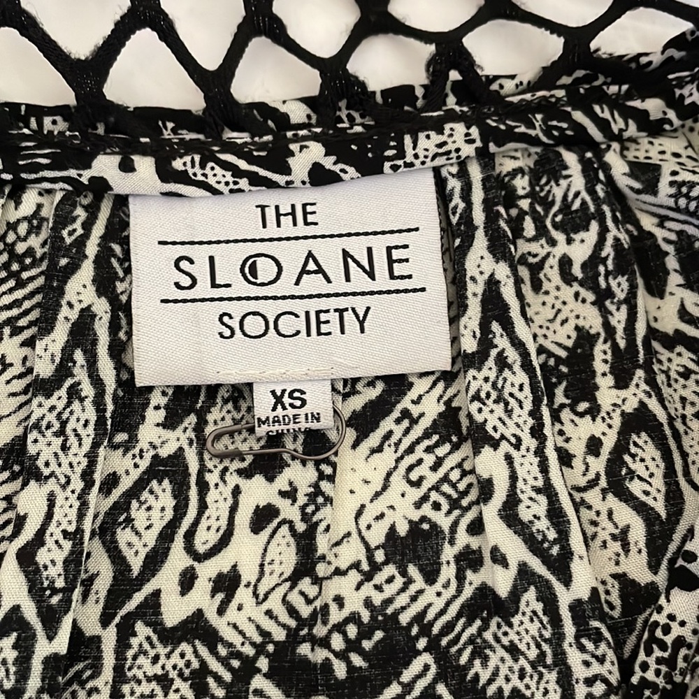 LF Dress - Picture 3 of 3
